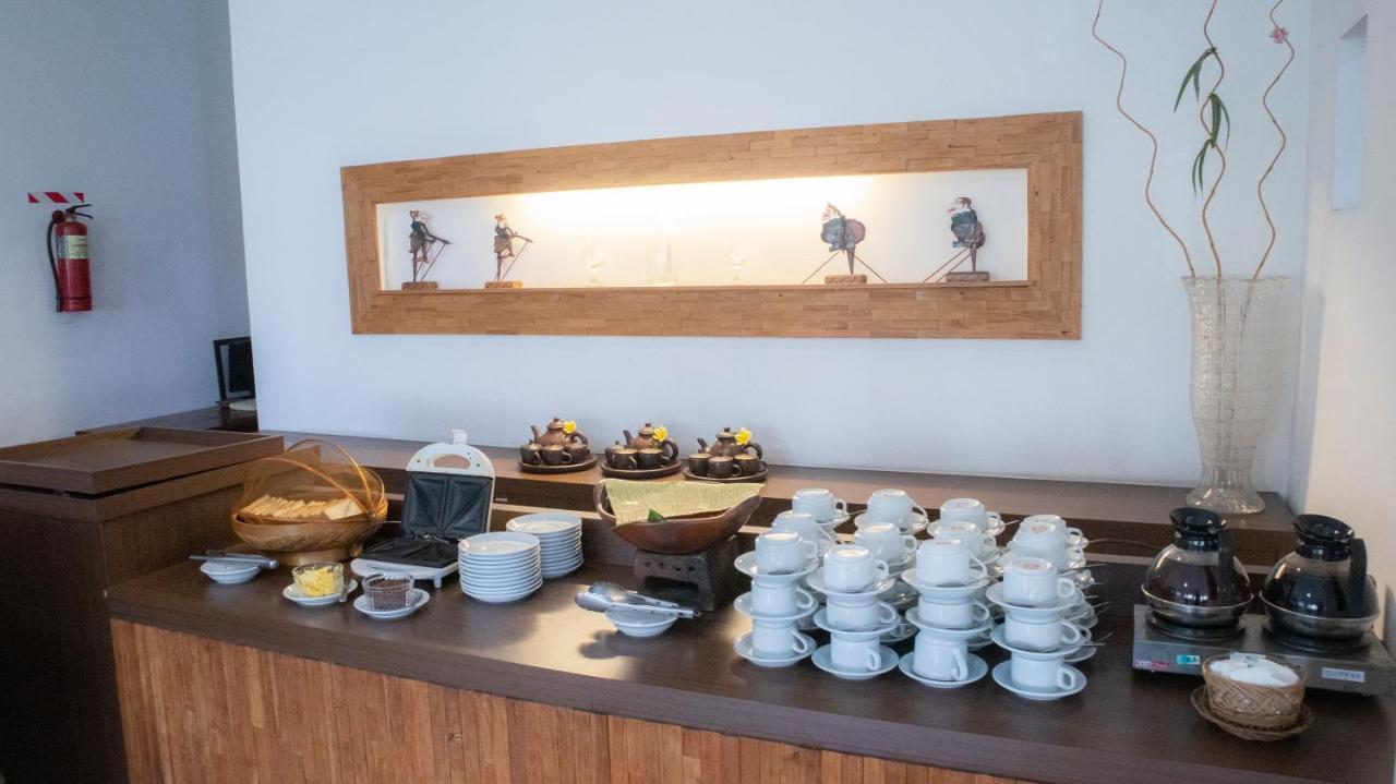 Mawar Asri Hotel ジョグジャカルタ エクステリア 写真