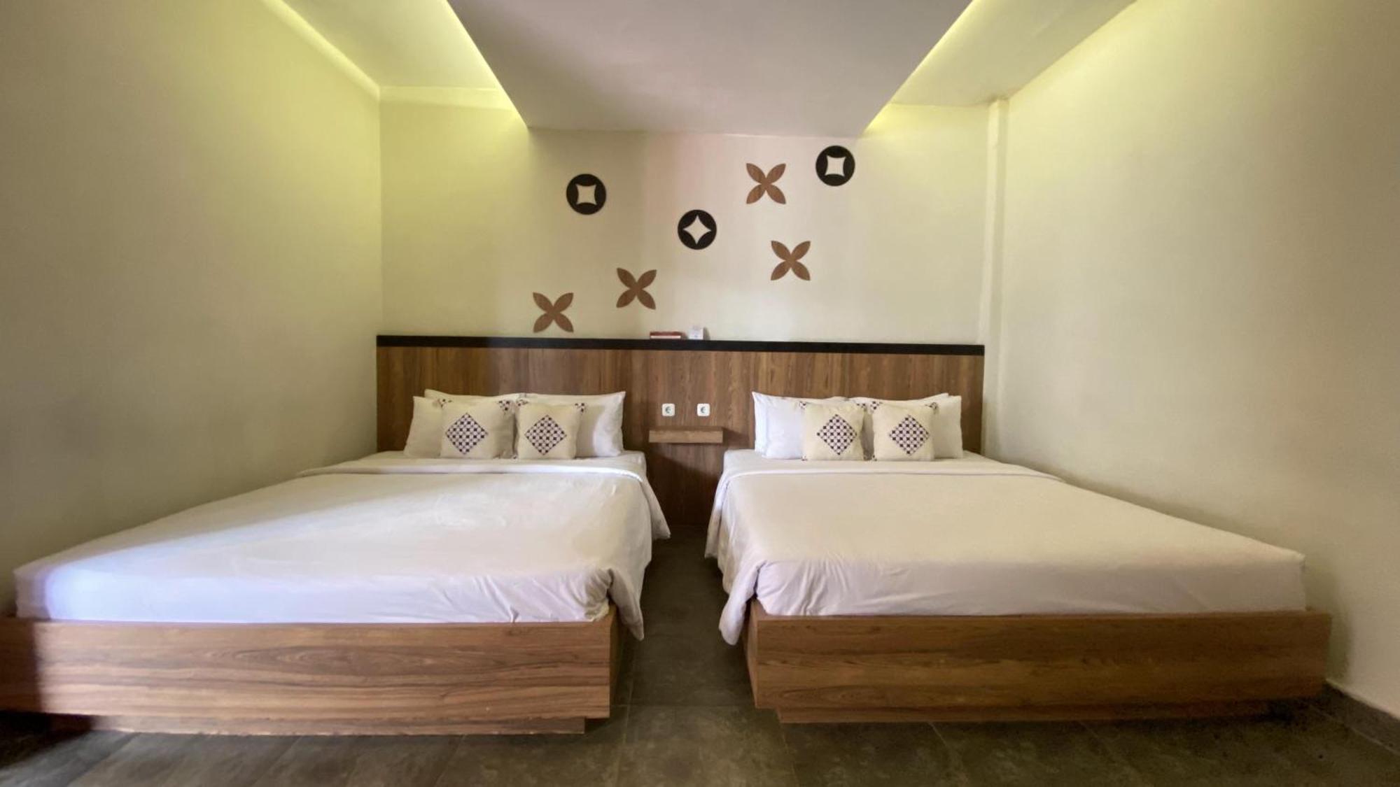 Mawar Asri Hotel ジョグジャカルタ エクステリア 写真