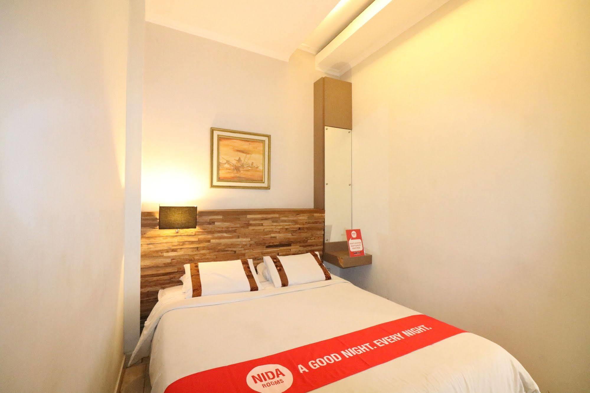 Mawar Asri Hotel ジョグジャカルタ エクステリア 写真