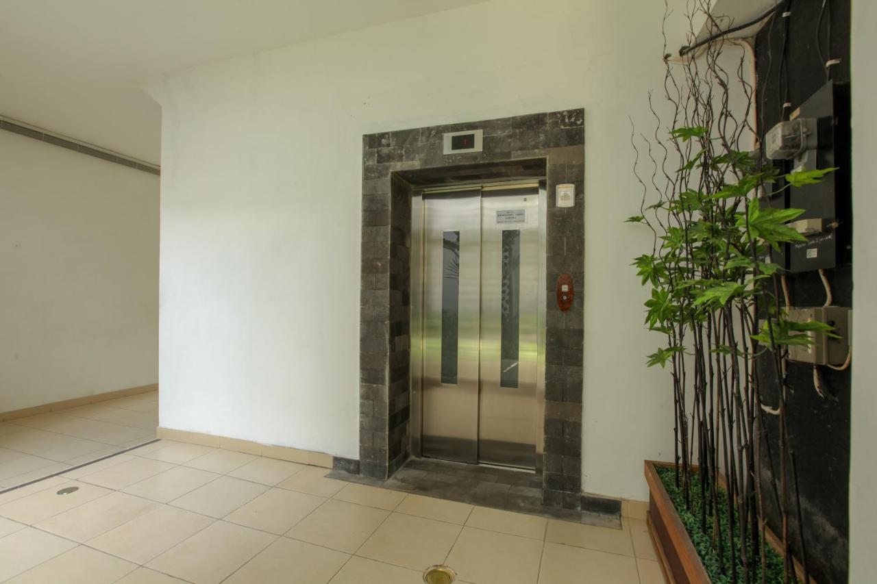 Mawar Asri Hotel ジョグジャカルタ エクステリア 写真